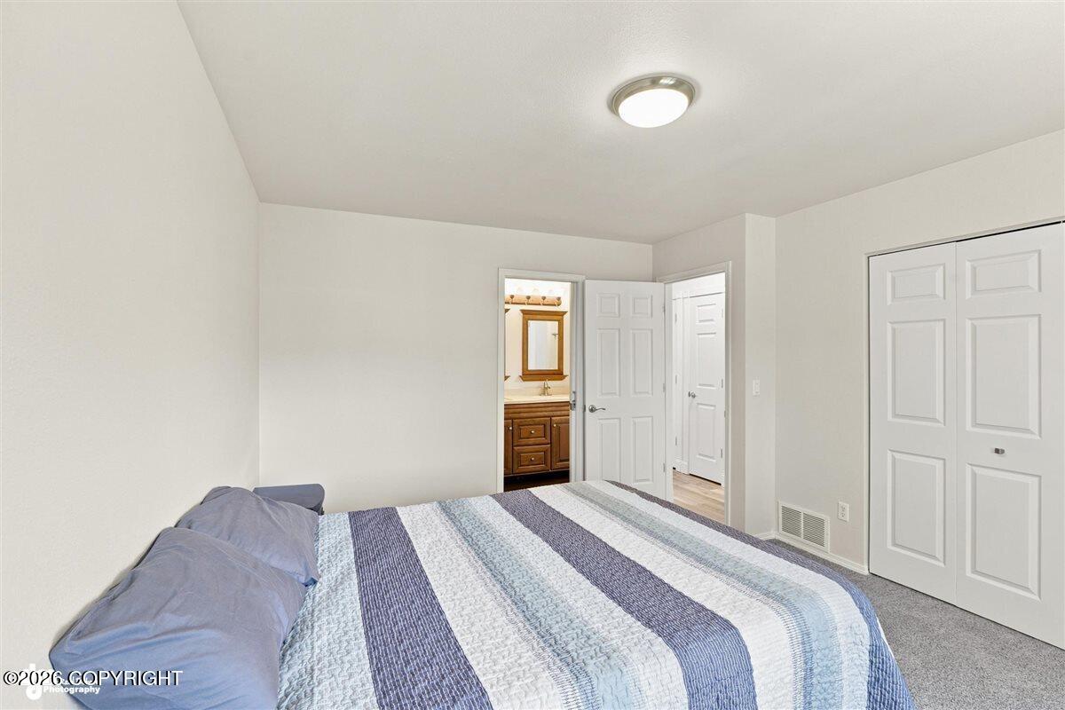 1010 Bentree Circle Property Photo 17