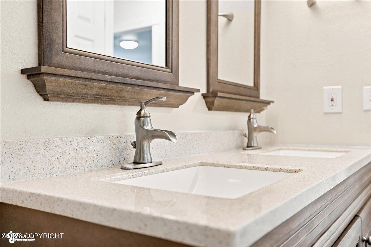 1010 Bentree Circle Property Photo 19