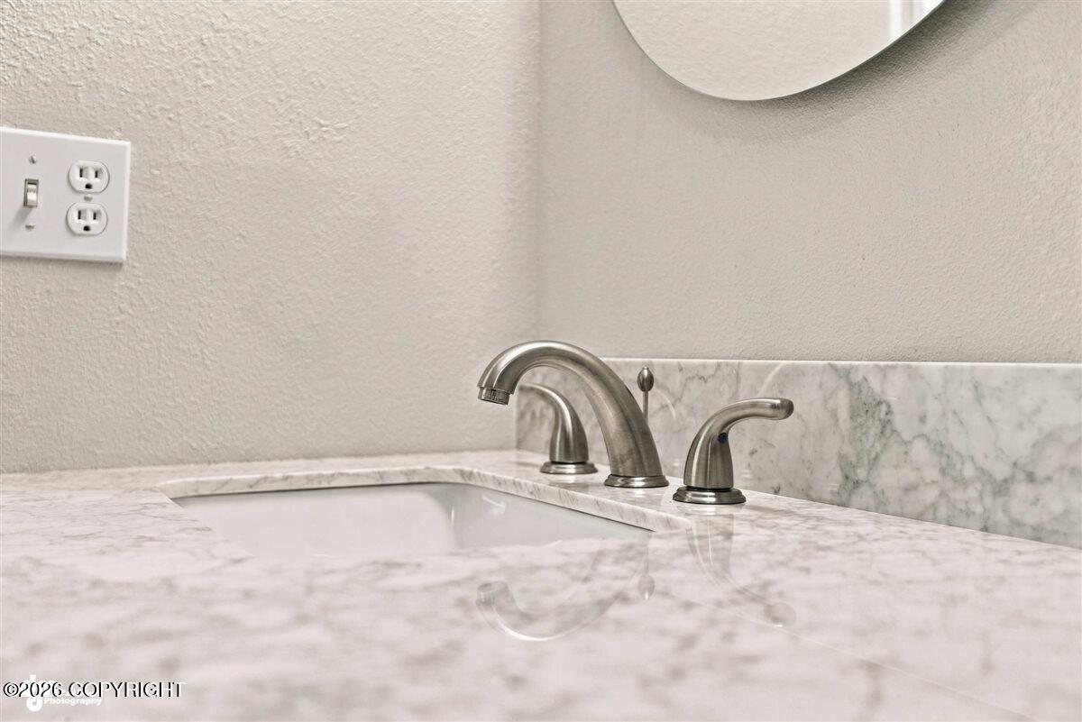 1010 Bentree Circle Property Photo 29
