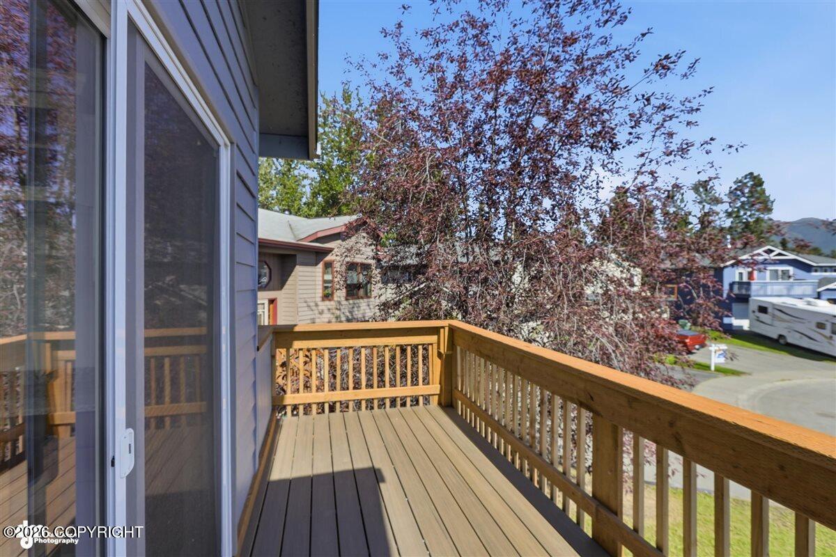 1010 Bentree Circle Property Photo 34