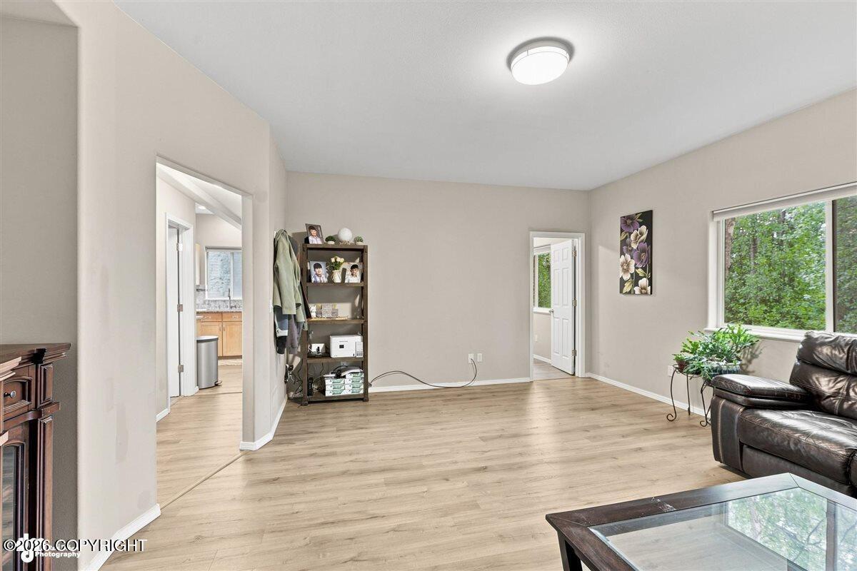 12355 Gregg Lane Property Photo 4