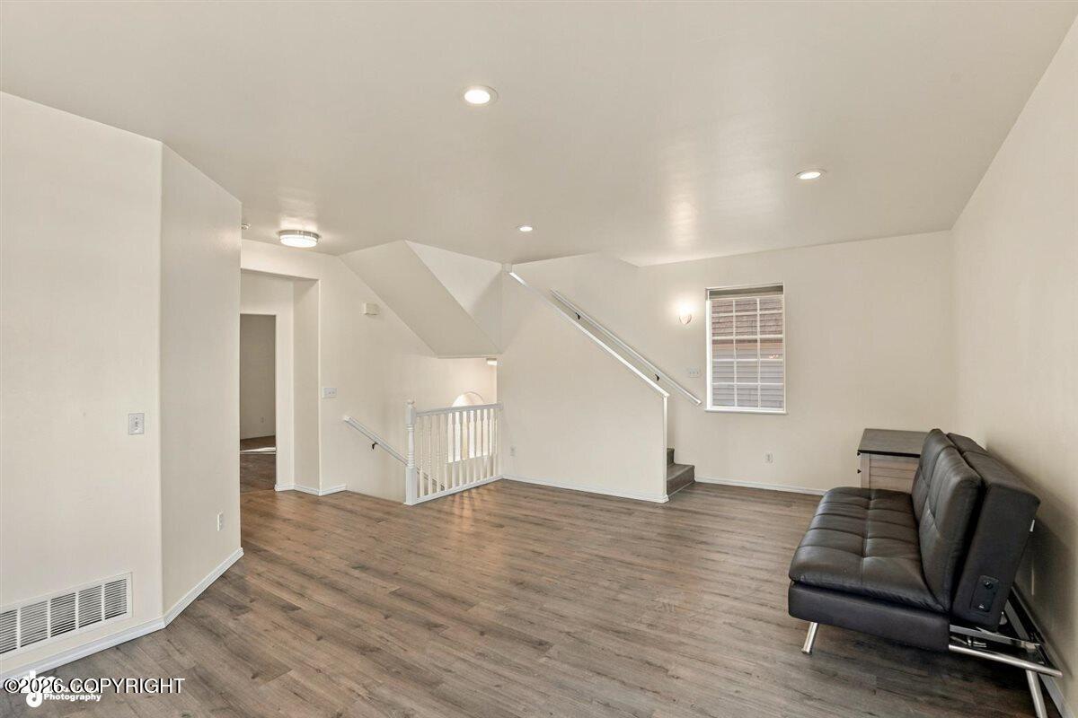 12355 Gregg Lane Property Photo 6