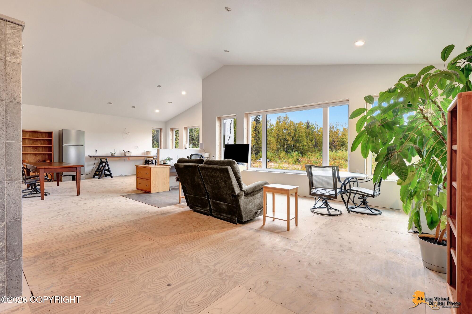 21065 E Birch Creek Boulevard Property Photo 9