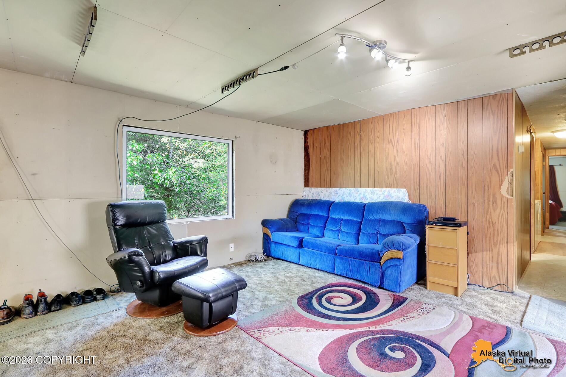 2352 N River Circle Property Photo 13