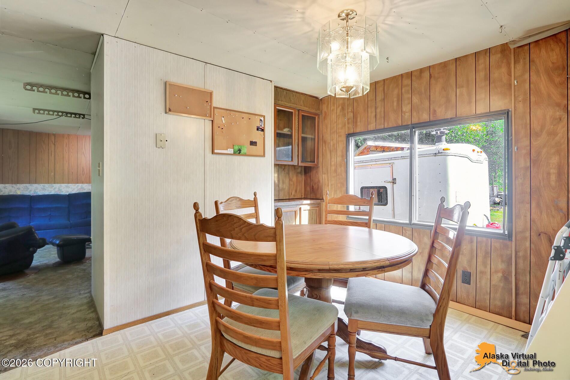 2352 N River Circle Property Photo 16