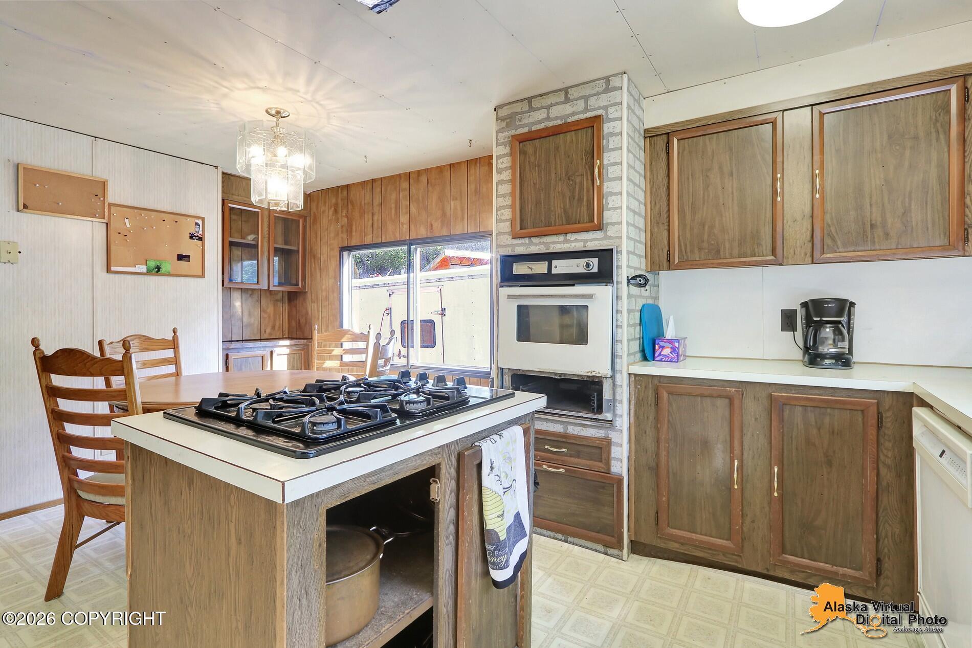 2352 N River Circle Property Photo 18