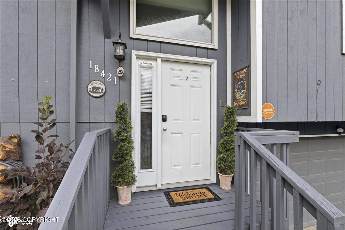 18421 Second Street Property Photo 4