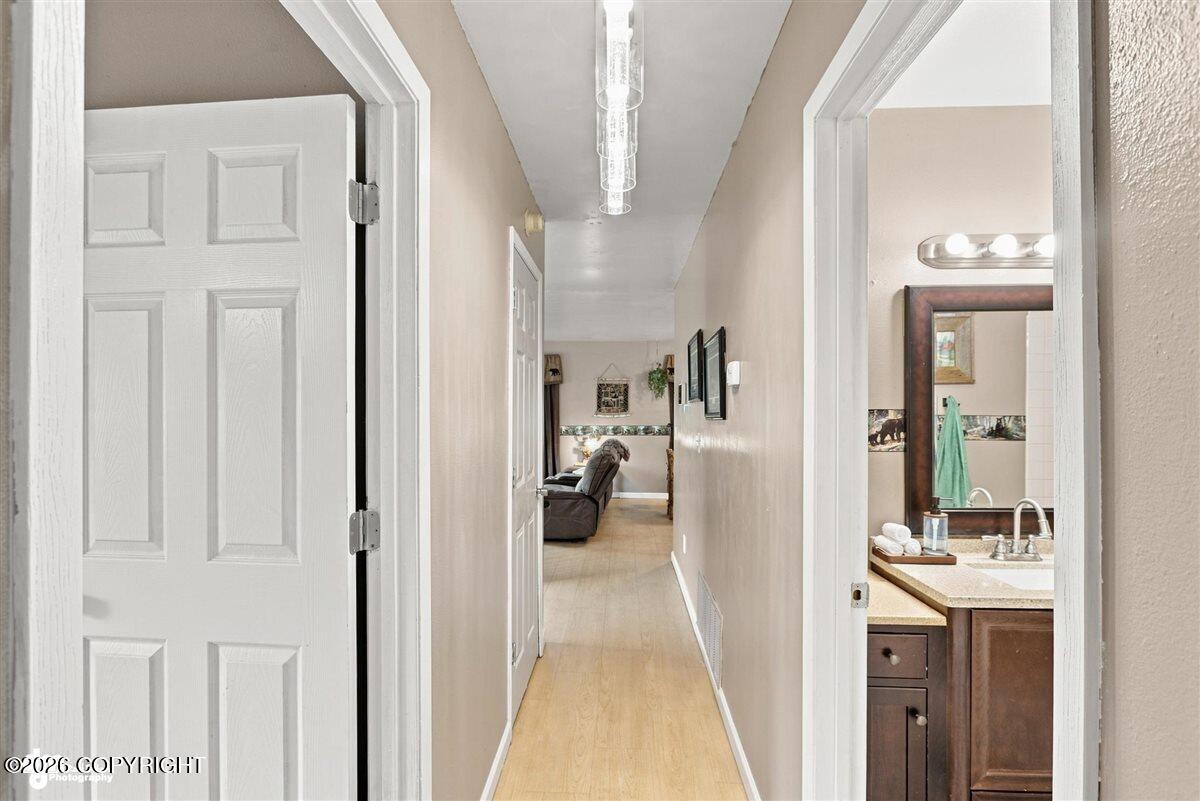 18421 Second Street Property Photo 29
