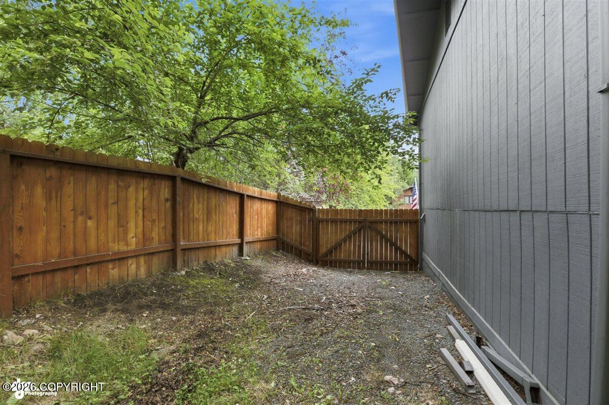 18421 Second Street Property Photo 44