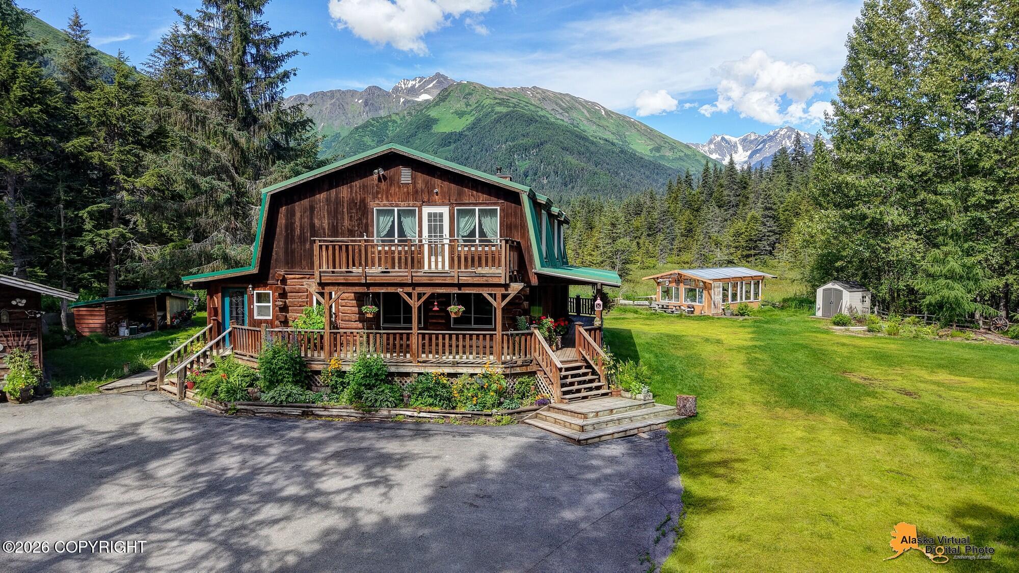 164 Glacier Creek Drive Property Photo 2