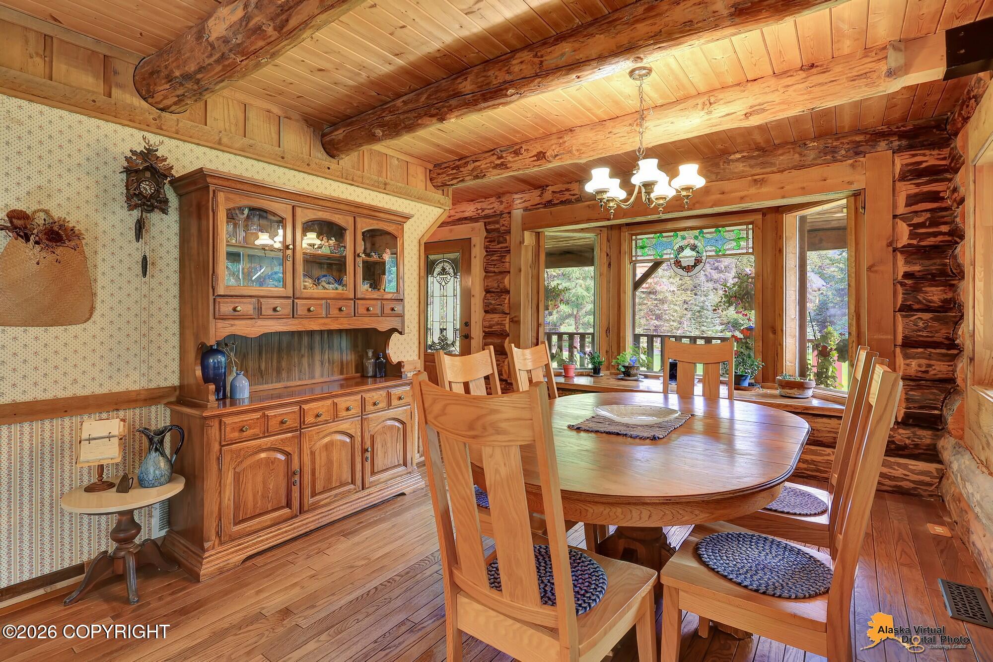 164 Glacier Creek Drive Property Photo 14
