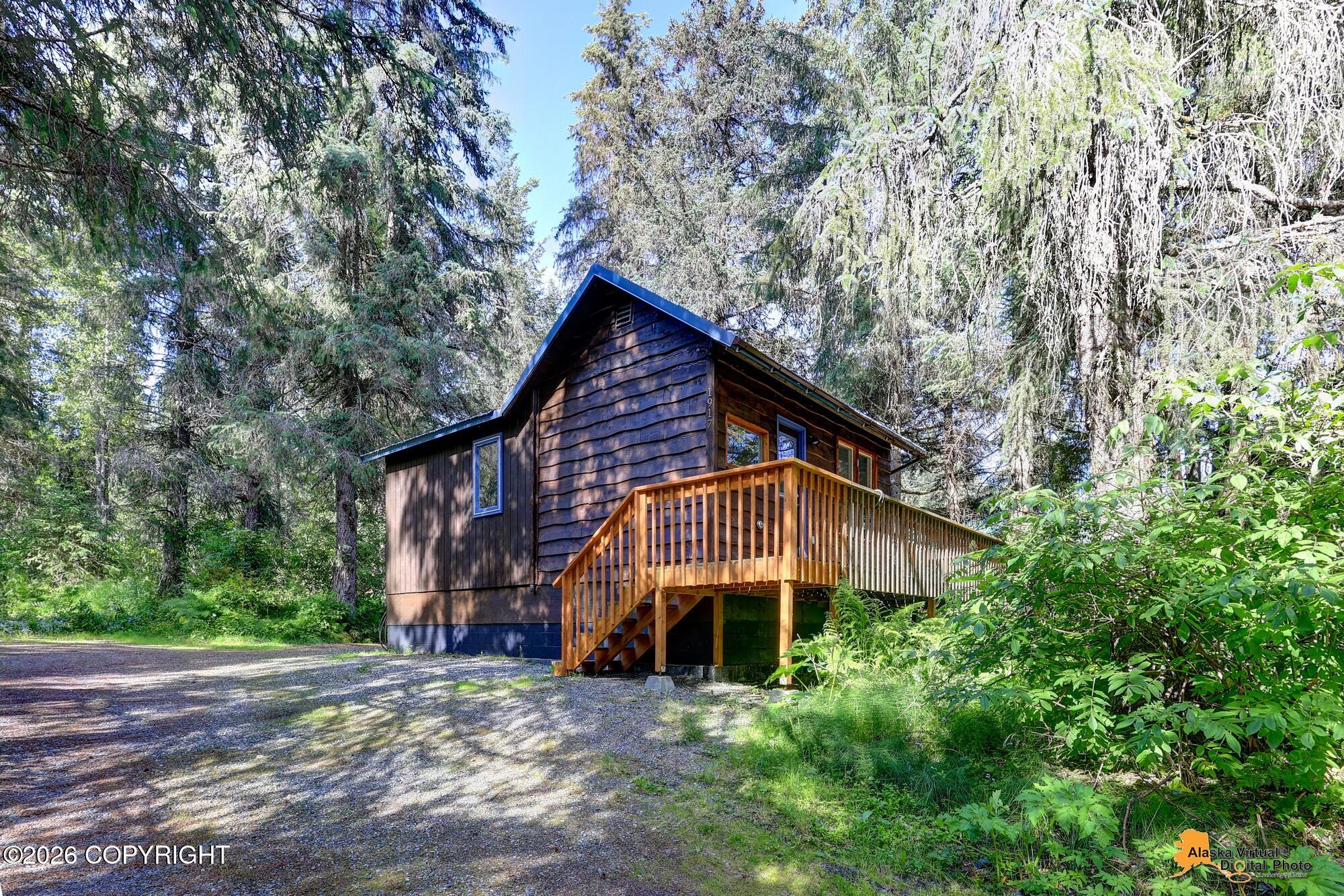 1917 Alyeska Highway Property Photo 4