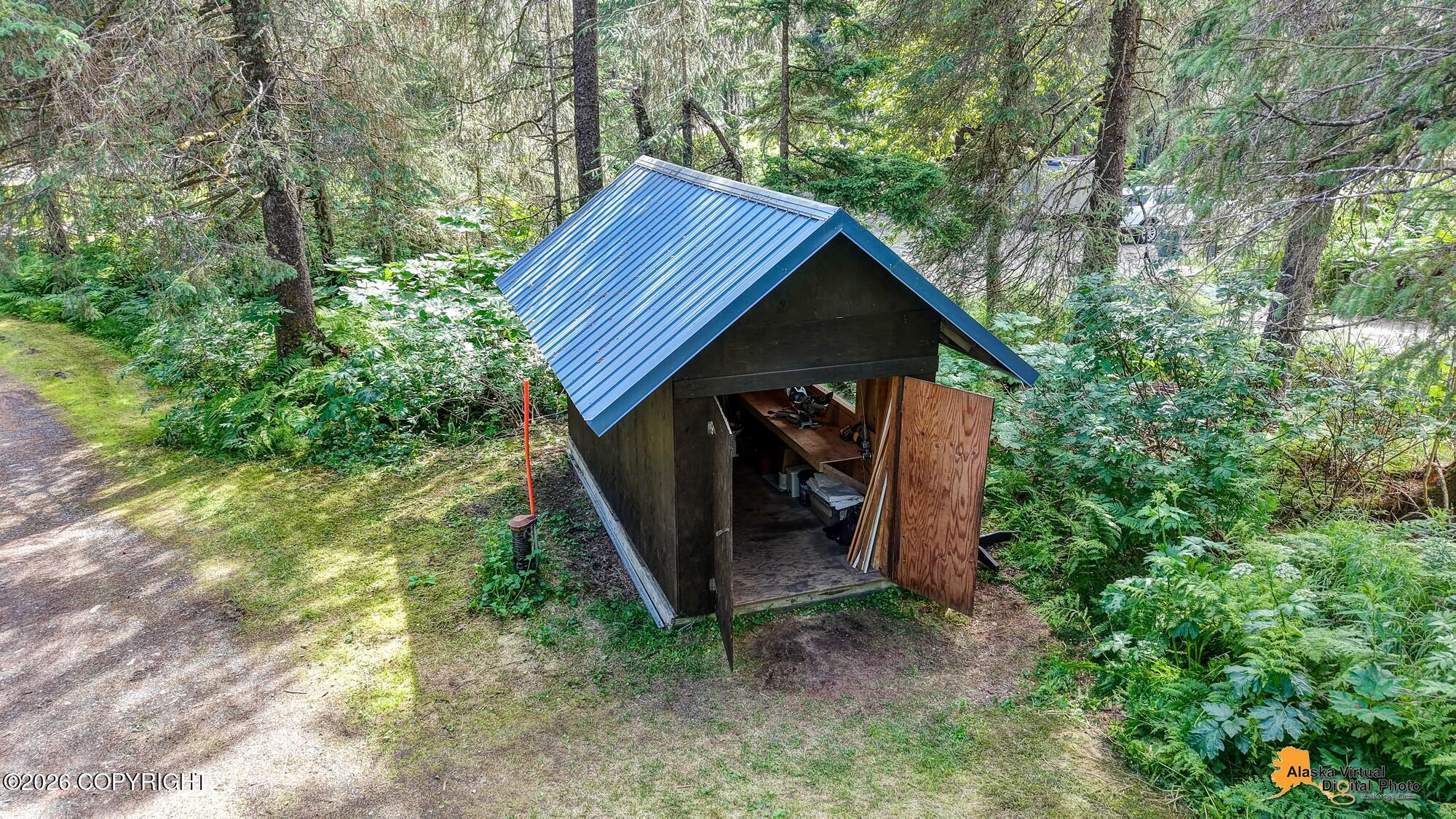 1917 Alyeska Highway Property Photo 32