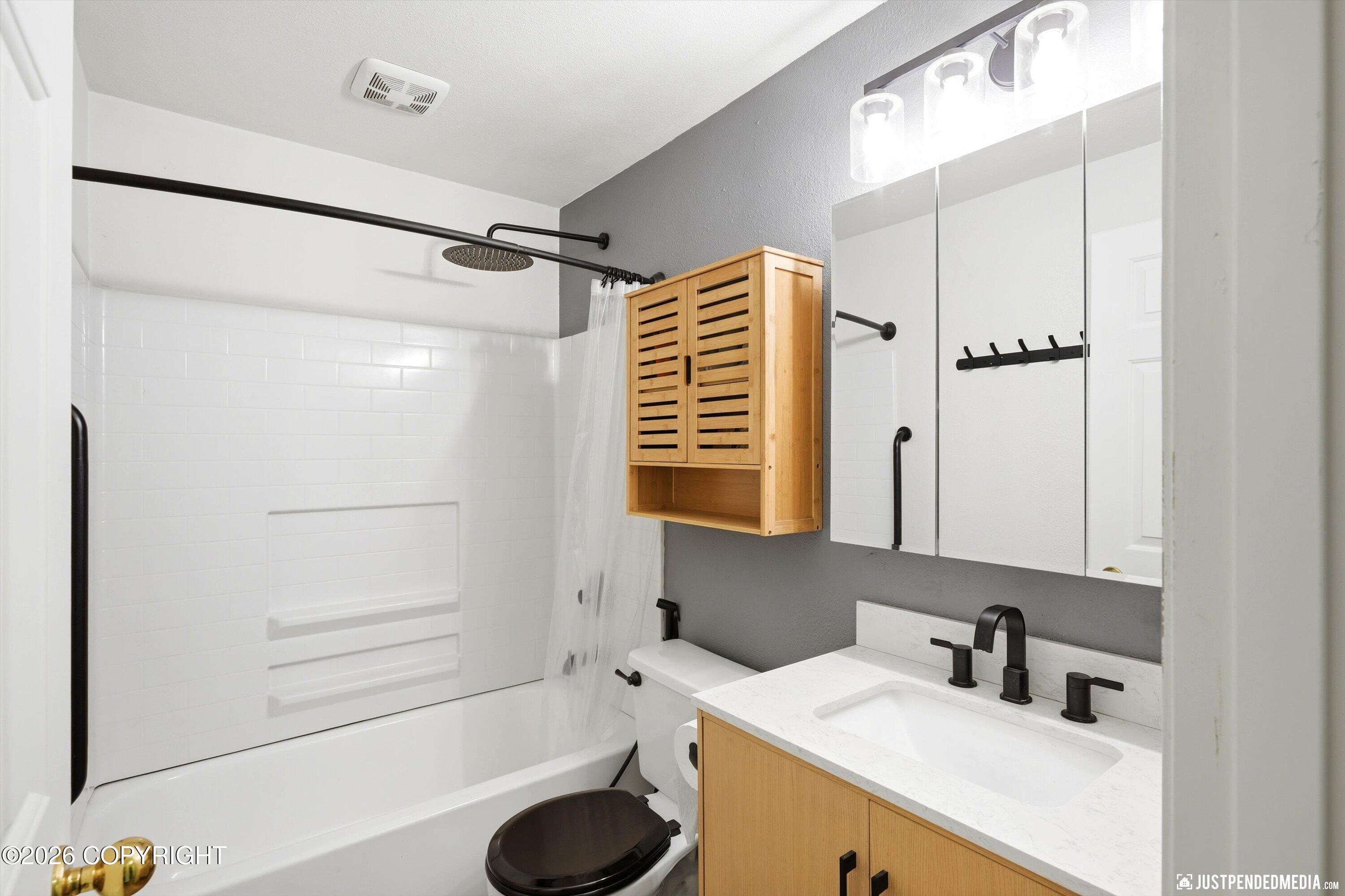 501 E 13th Avenue #4 Property Photo 8
