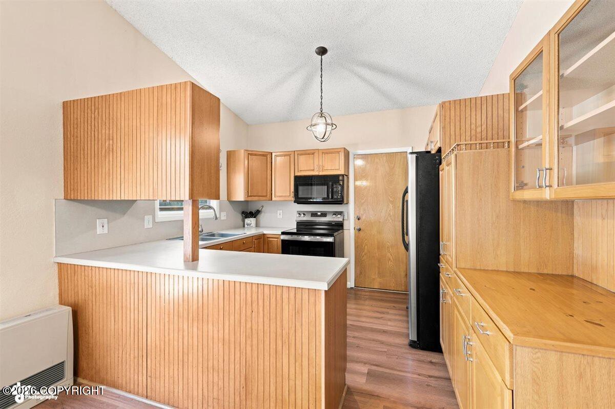 880 S Iris Circle Property Photo 9
