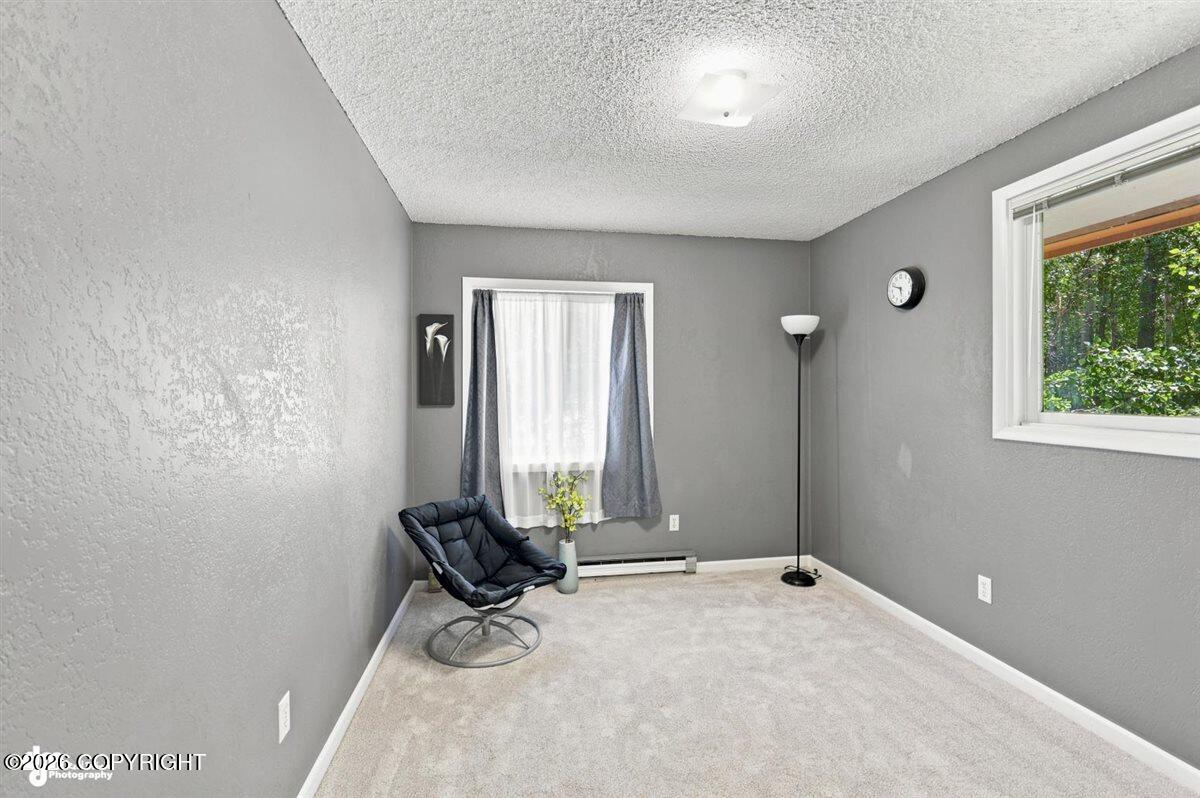 880 S Iris Circle Property Photo 18