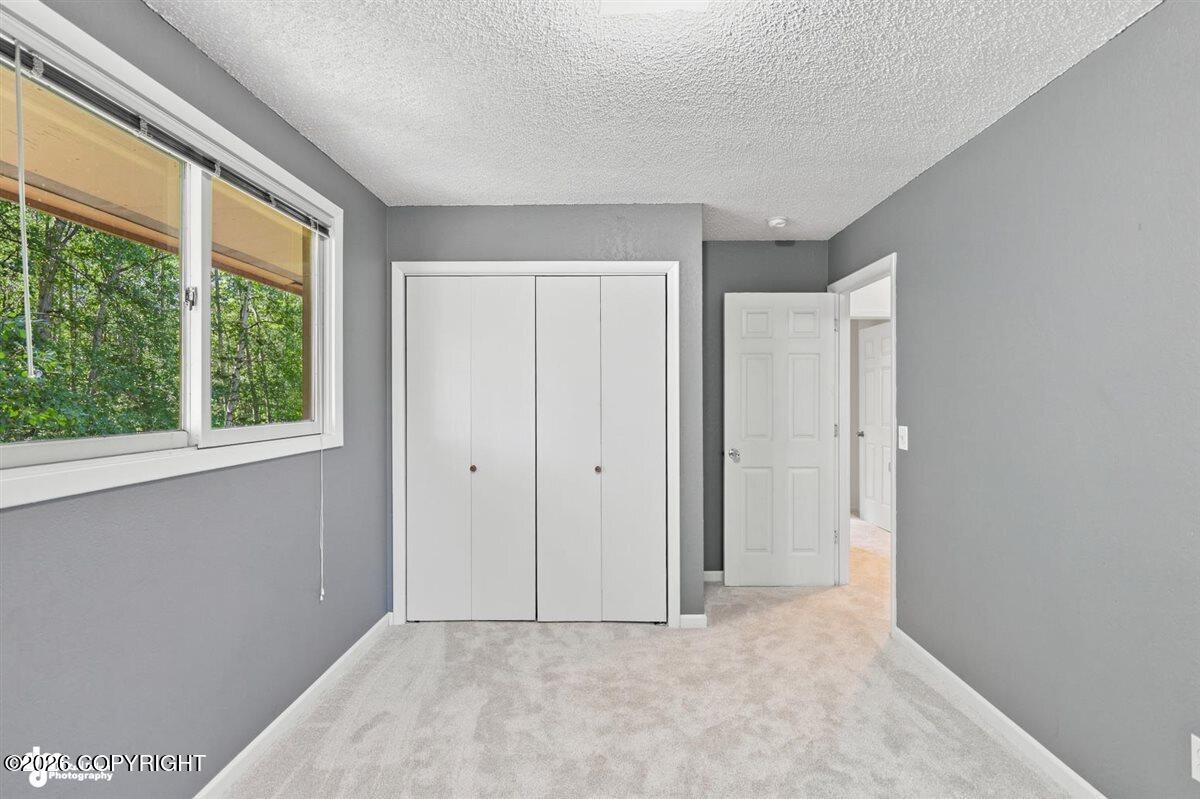 880 S Iris Circle Property Photo 19