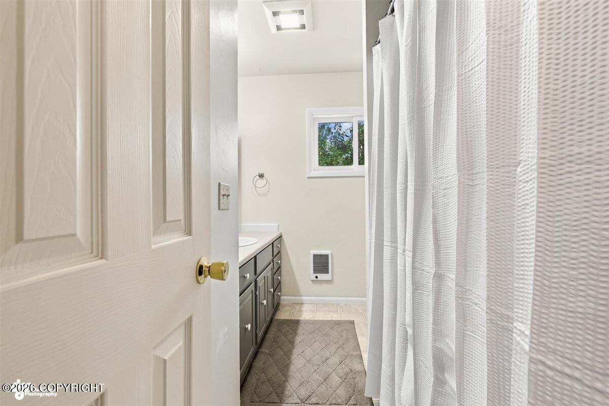 880 S Iris Circle Property Photo 20