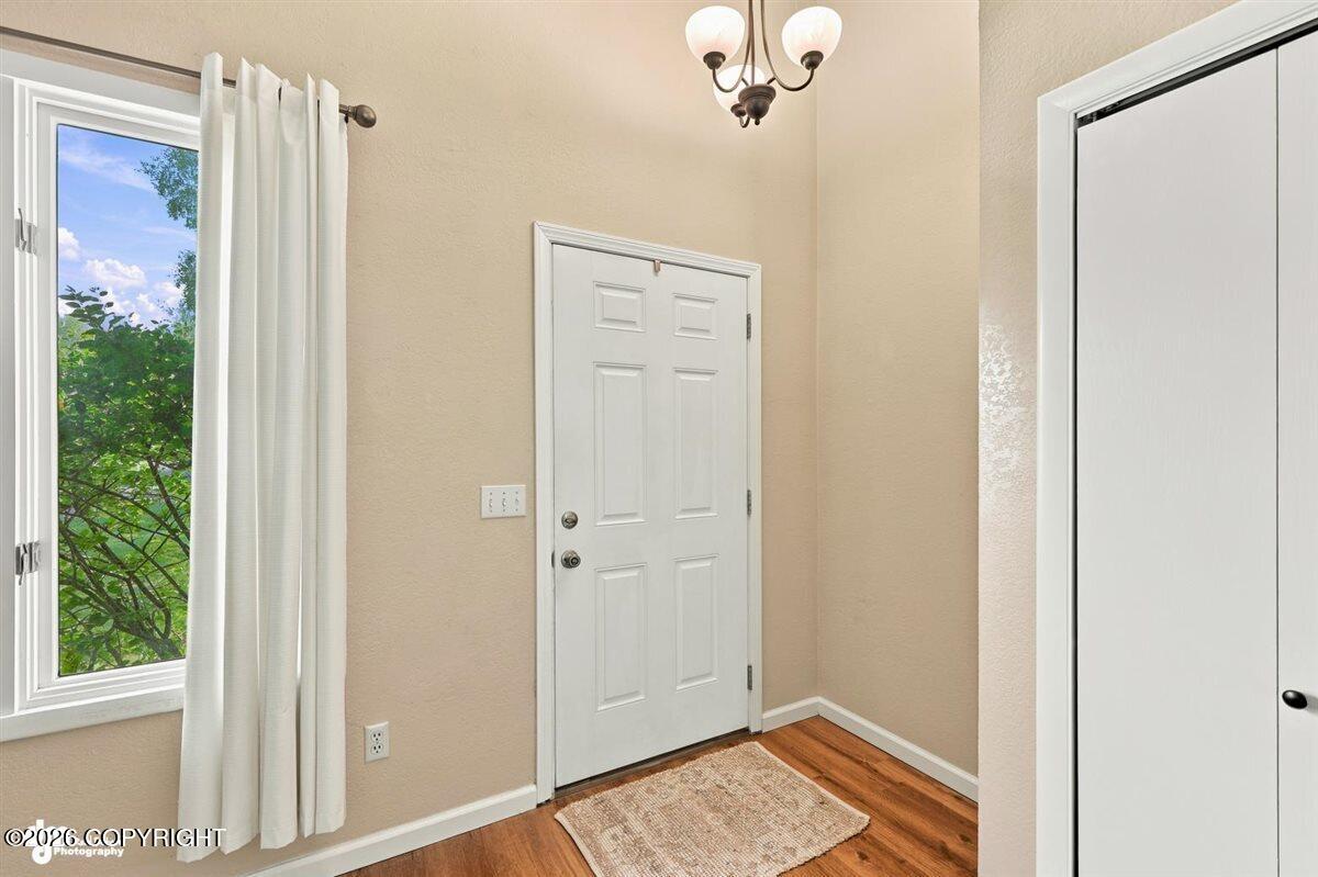 880 S Iris Circle Property Photo 22