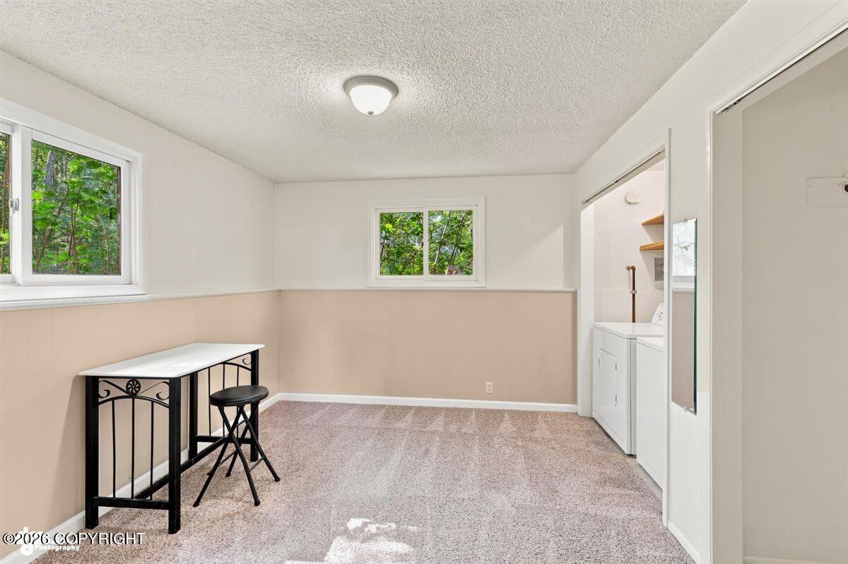 880 S Iris Circle Property Photo 26