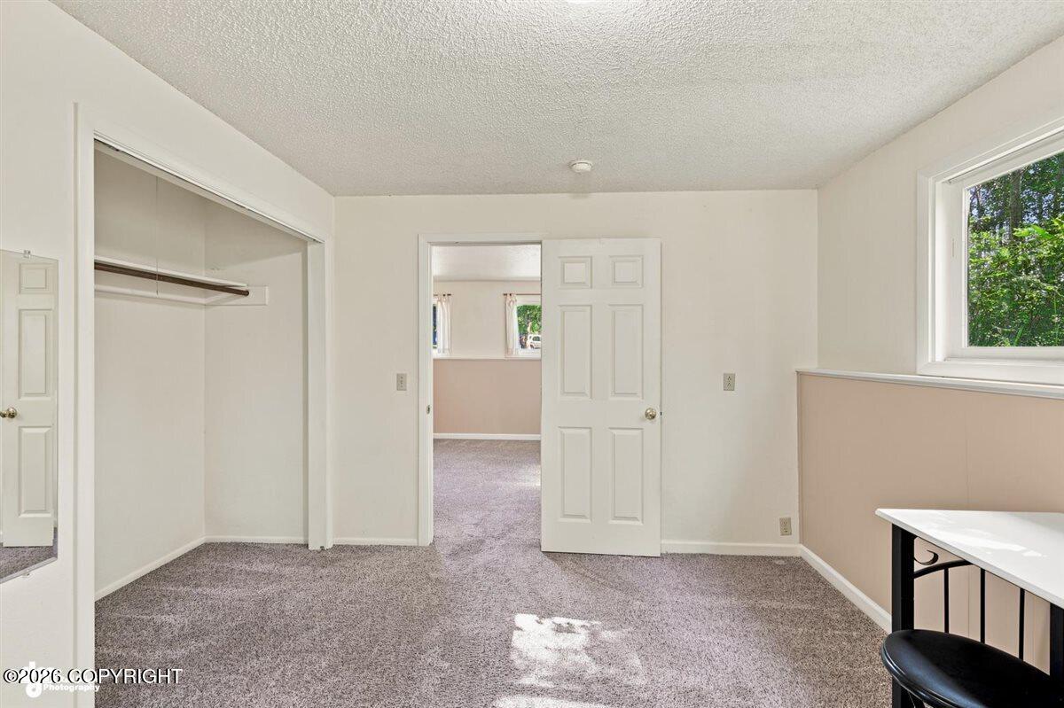 880 S Iris Circle Property Photo 27