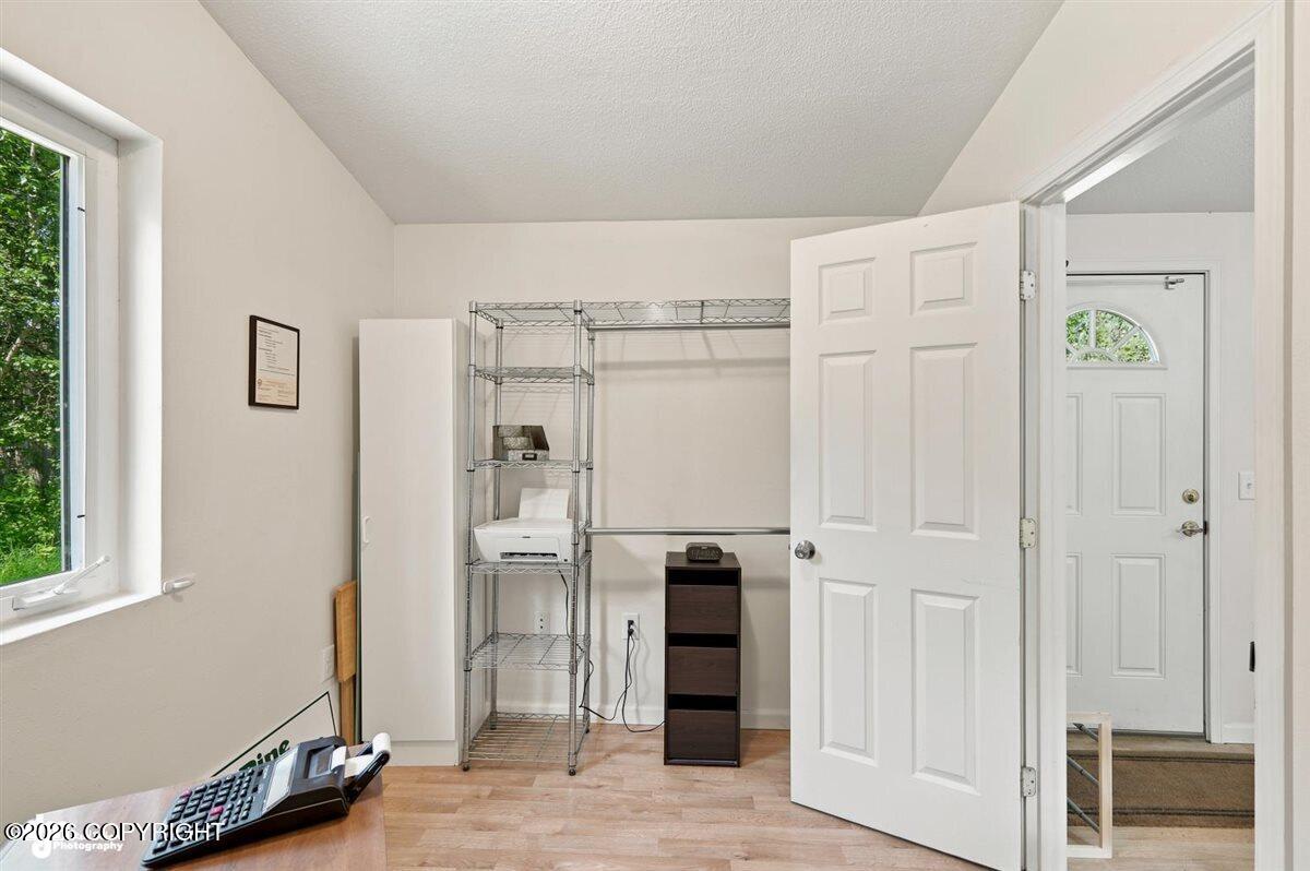 880 S Iris Circle Property Photo 35
