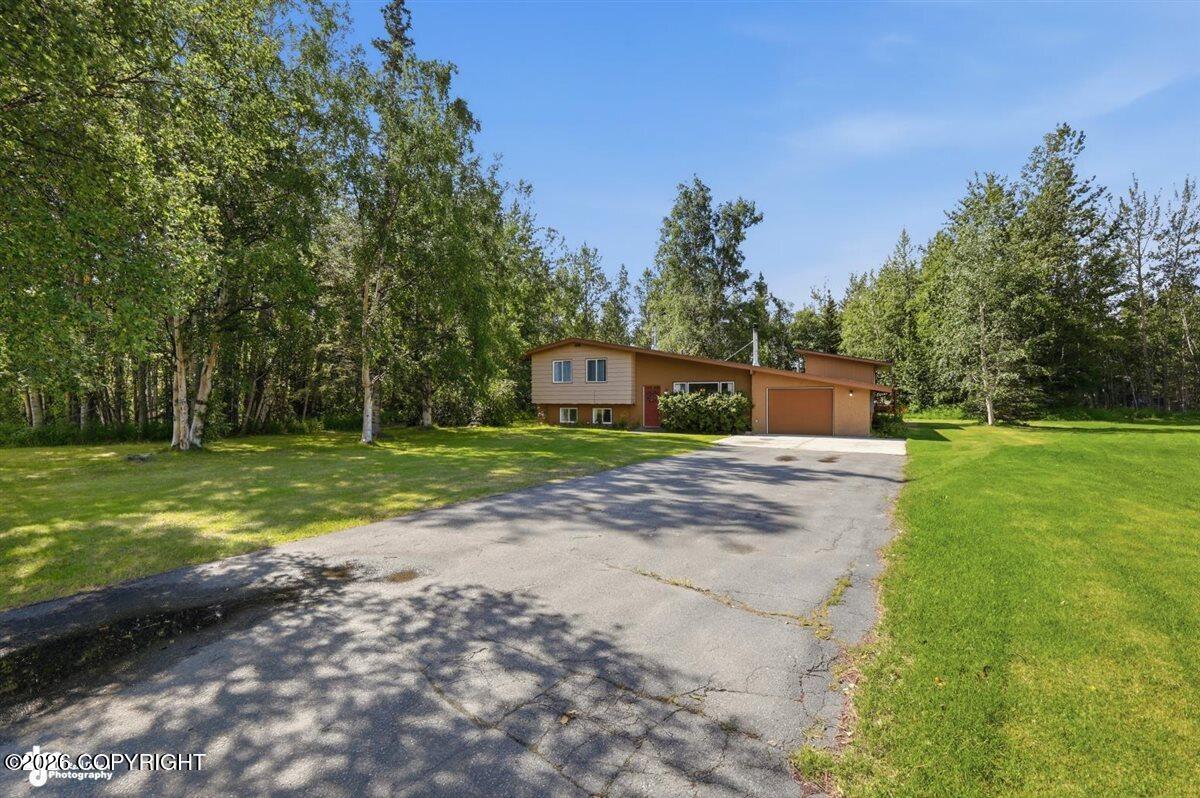 880 S Iris Circle Property Photo 40