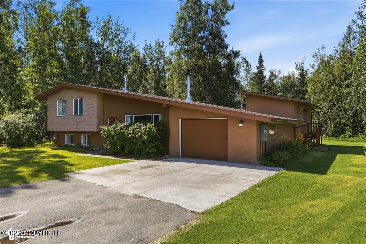 880 S Iris Circle Property Photo 41
