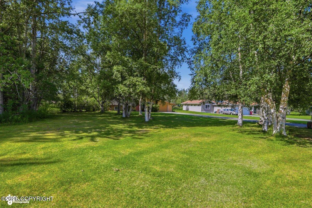 880 S Iris Circle Property Photo 42