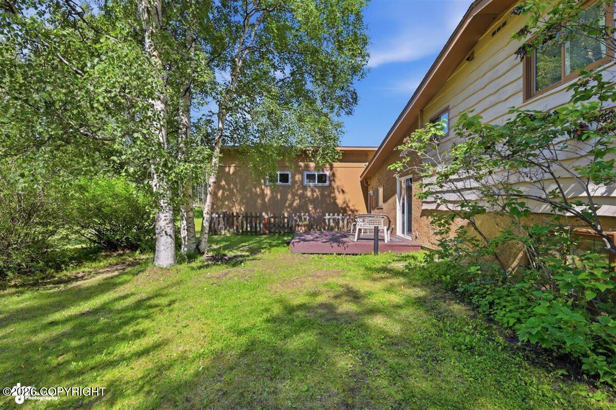 880 S Iris Circle Property Photo 53