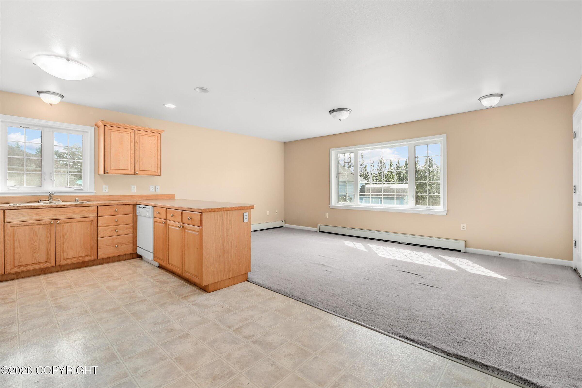 1782 E Neil Circle #4 Property Photo 8