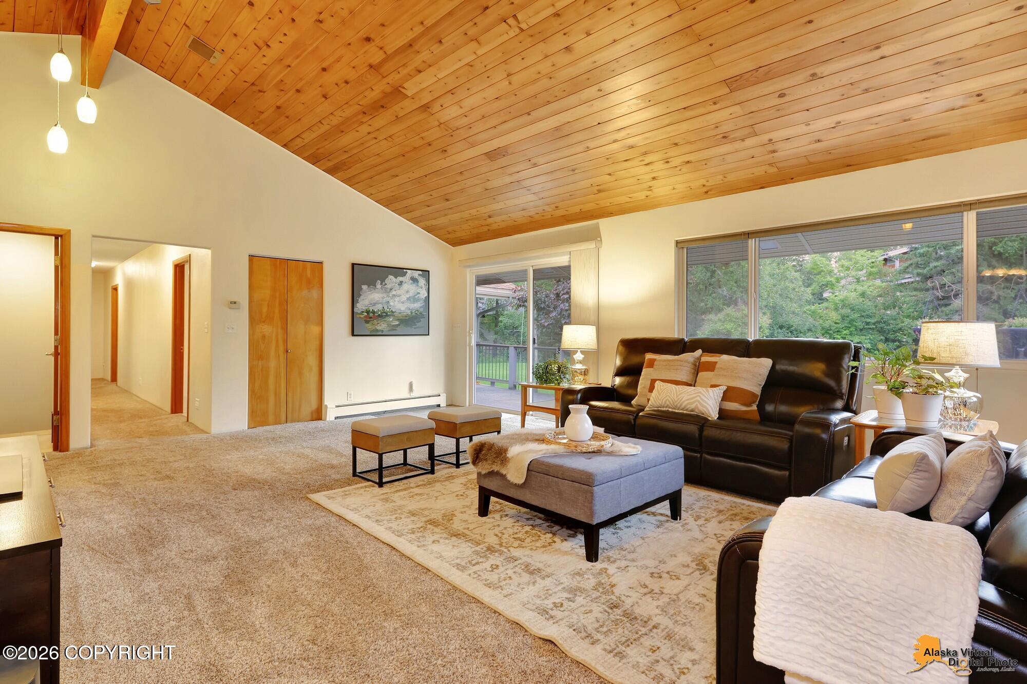9501 Birch Road Property Photo 4