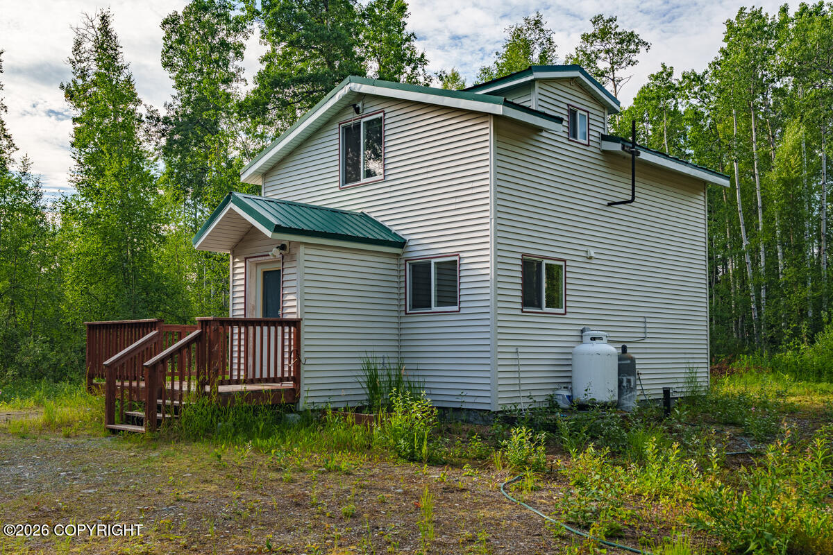 23729 W Long Lake Road Property Photo 6