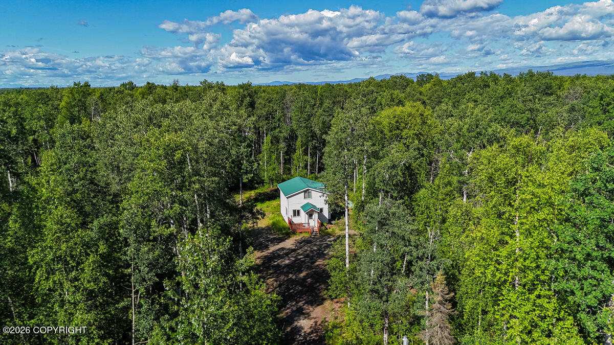 23729 W Long Lake Road Property Photo 32