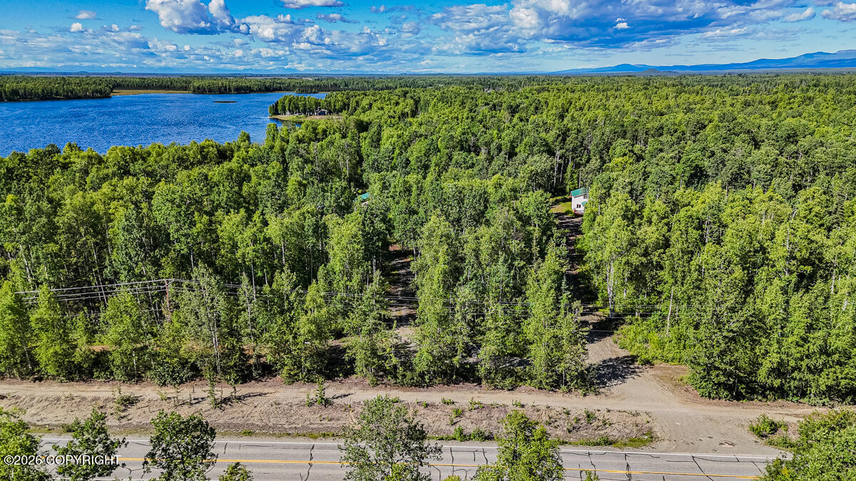 23729 W Long Lake Road Property Photo 41