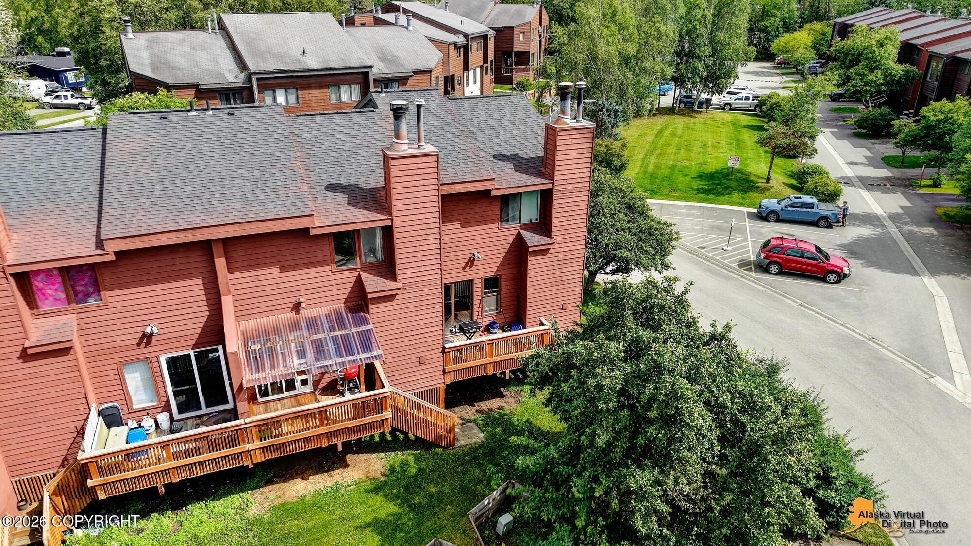 3635-3711 Carleton Avenue Property Photo 14
