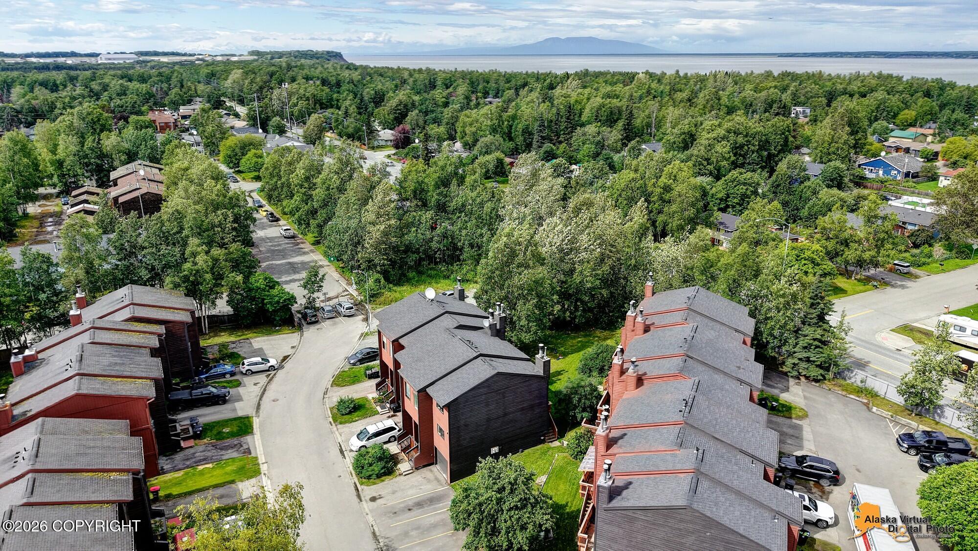 3635-3711 Carleton Avenue Property Photo 28