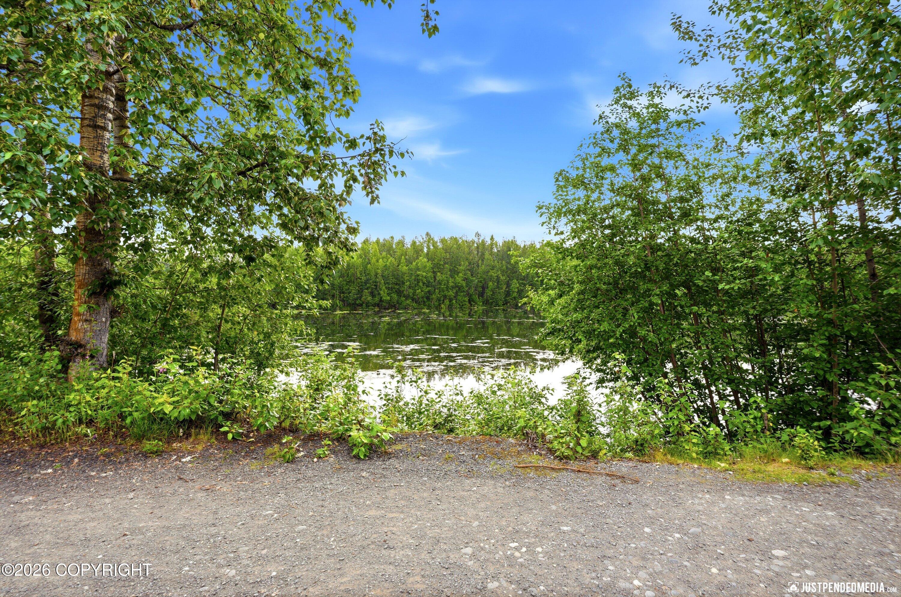 1811 Beaver Place Property Photo 28