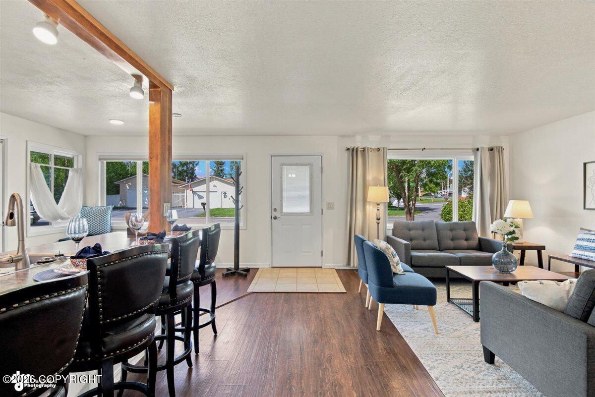 1850 Parkway Drive Property Photo 8