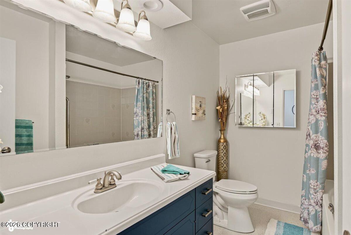 1850 Parkway Drive Property Photo 10