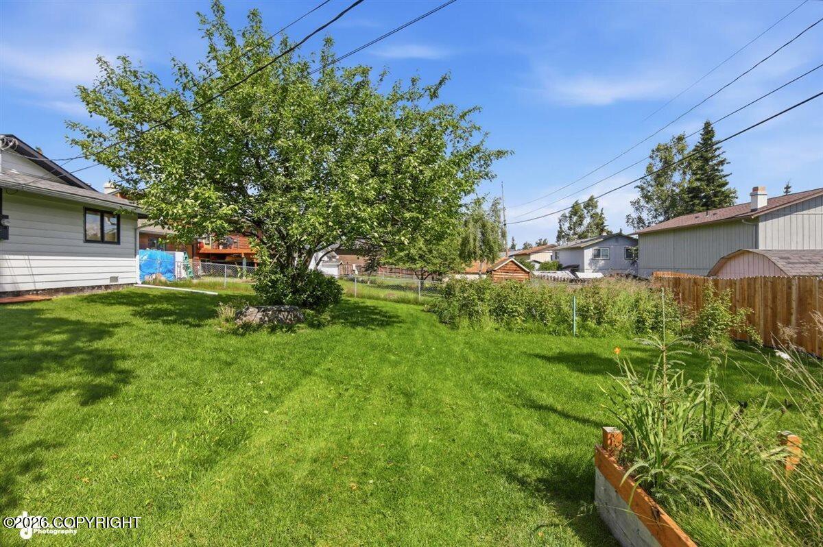 1850 Parkway Drive Property Photo 24