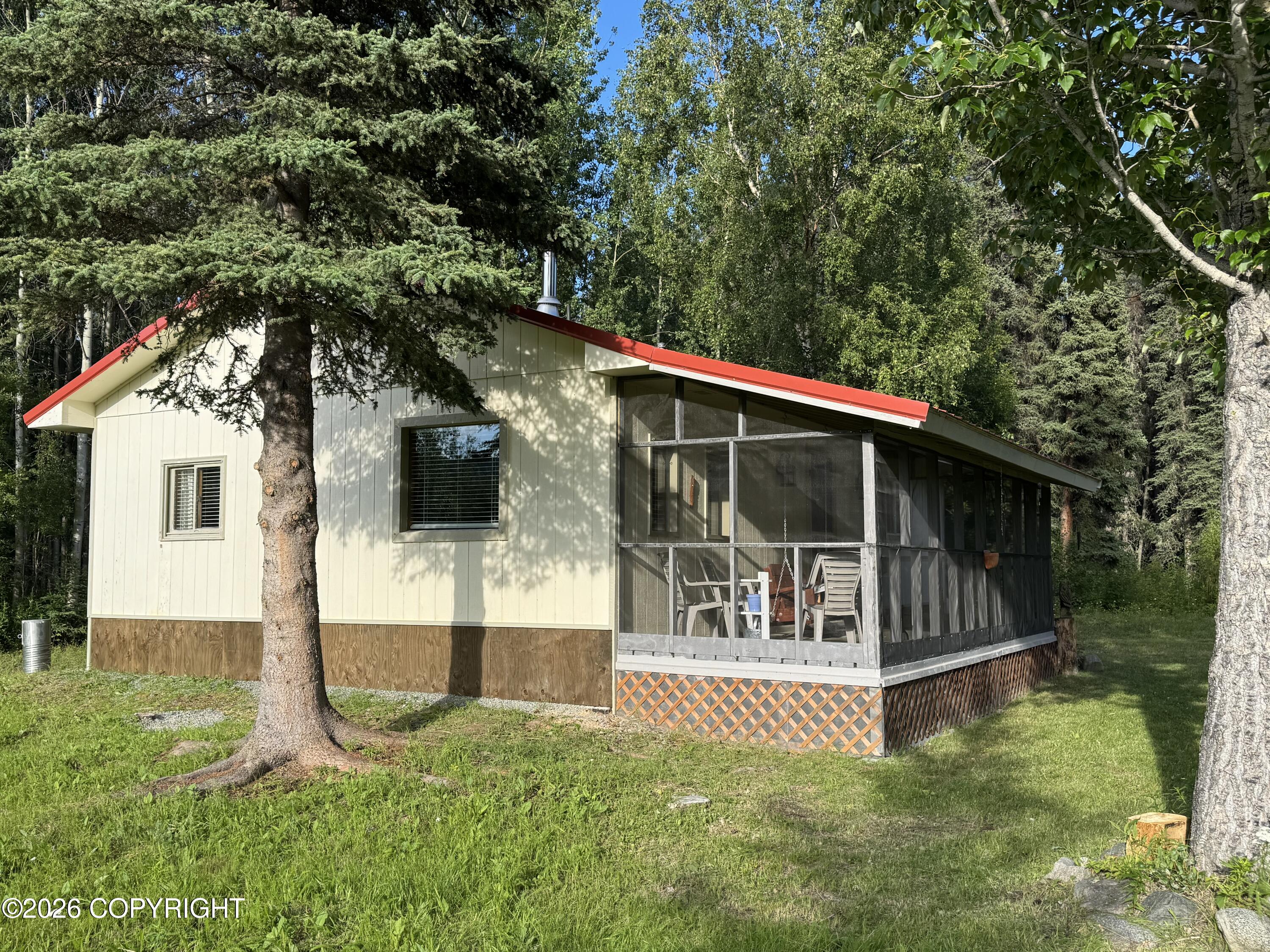 Mi .5 Nabesna Road Property Photo 2