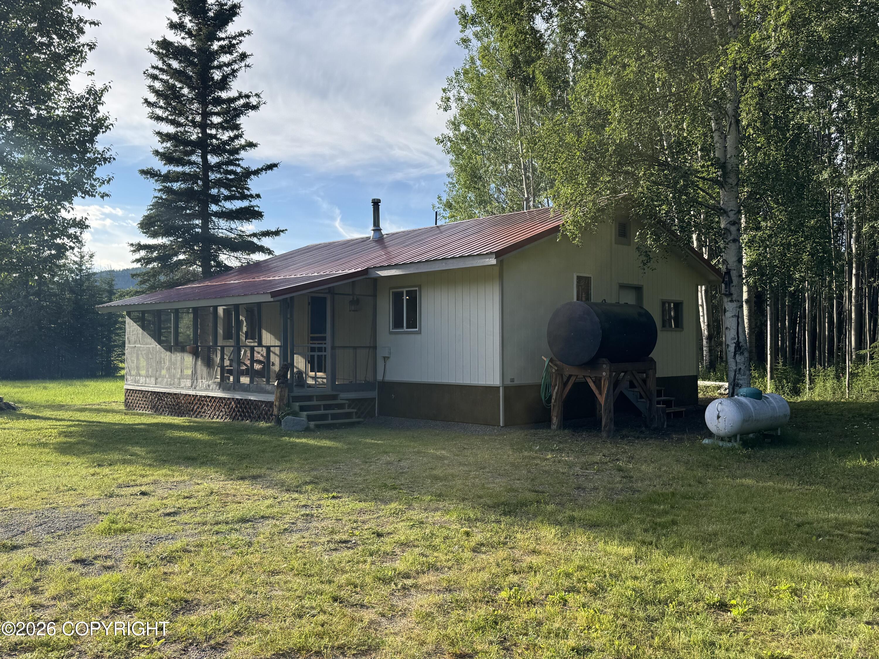 Mi .5 Nabesna Road Property Photo 3