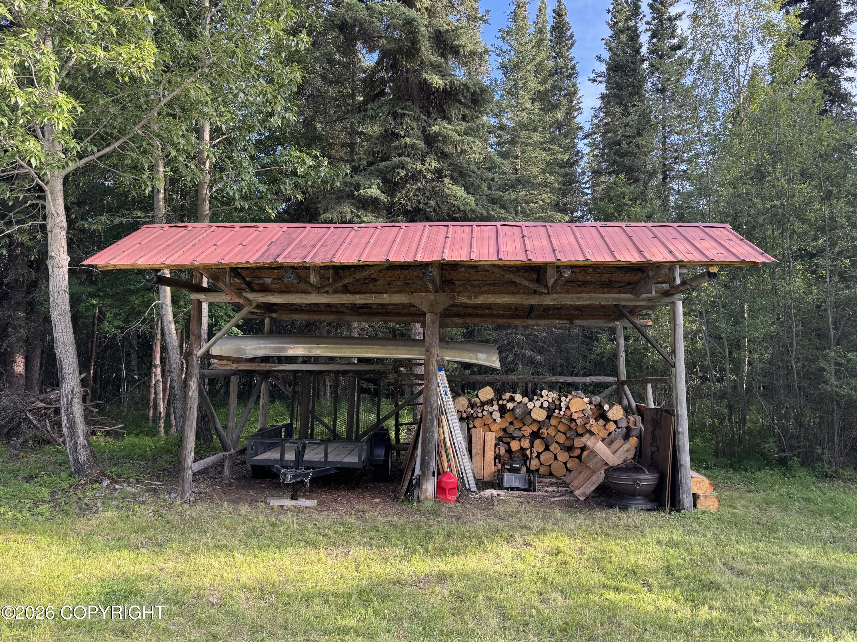Mi .5 Nabesna Road Property Photo 17