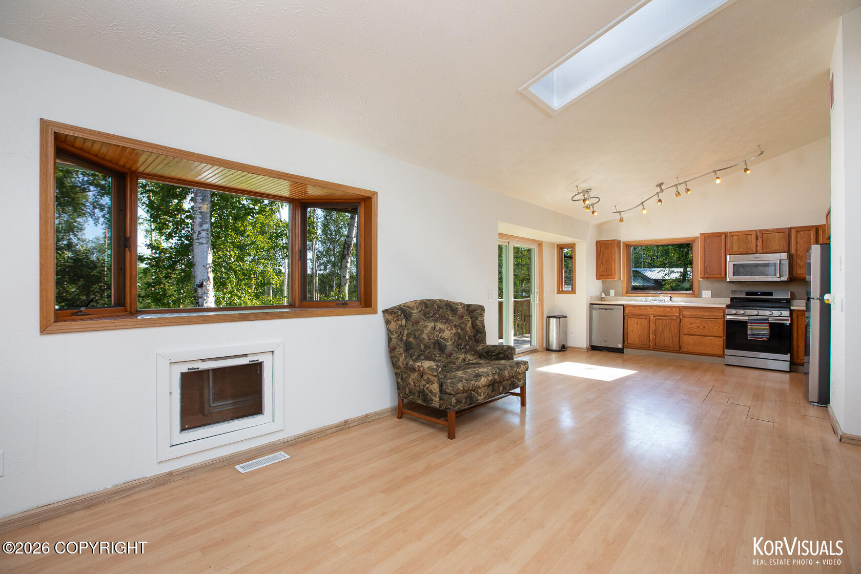 8168 S Foxworth Drive Property Photo 4
