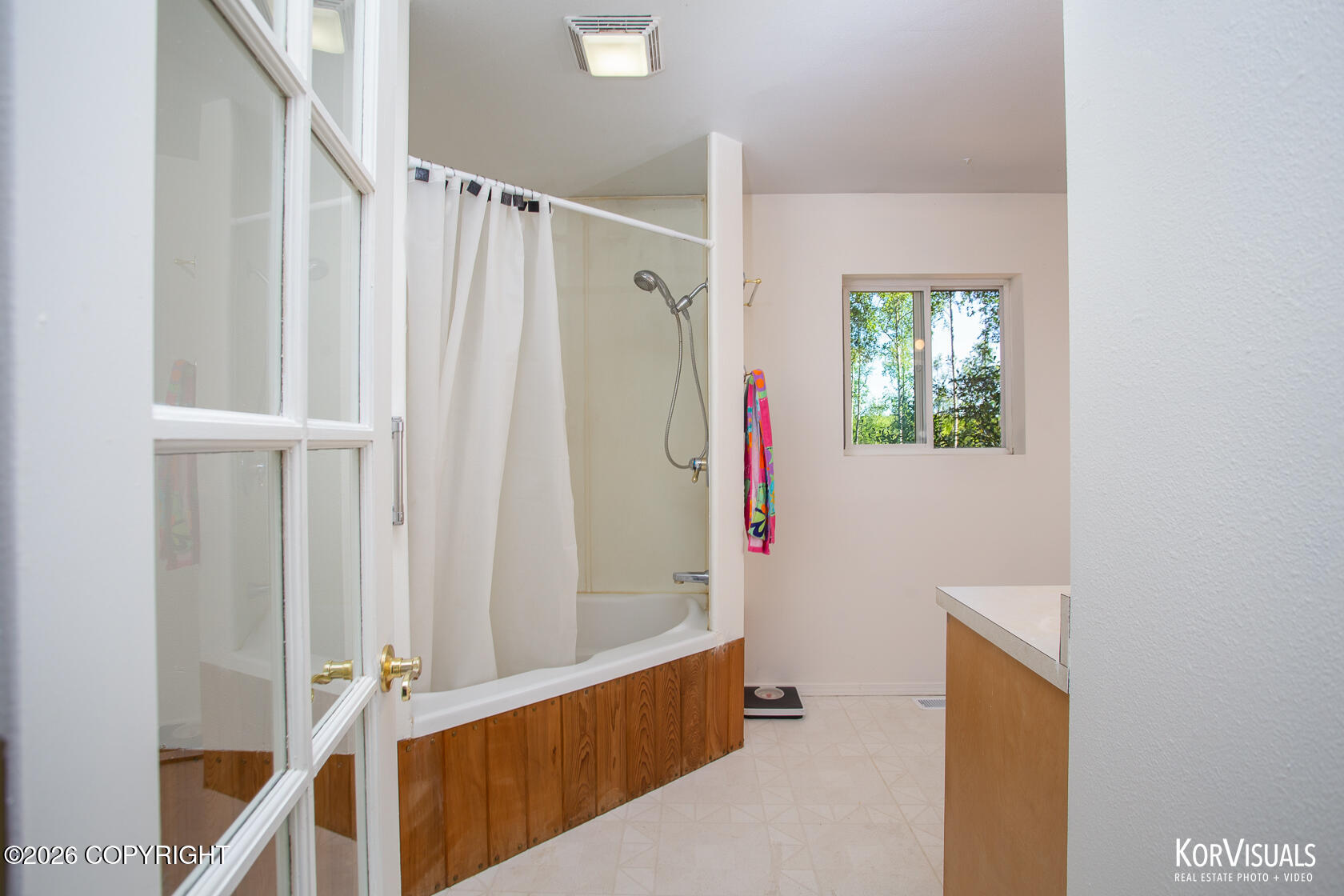 8168 S Foxworth Drive Property Photo 11