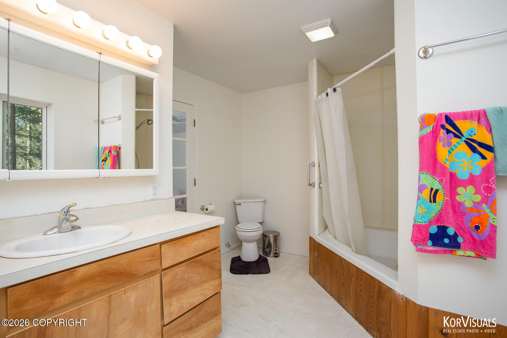8168 S Foxworth Drive Property Photo 12