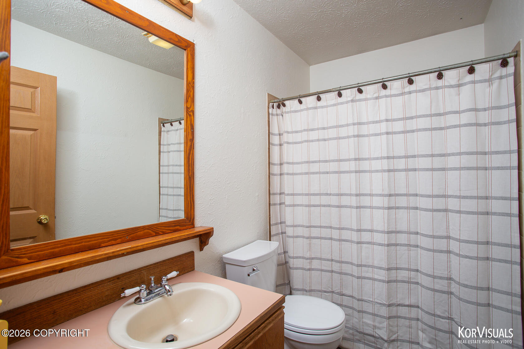 8168 S Foxworth Drive Property Photo 16