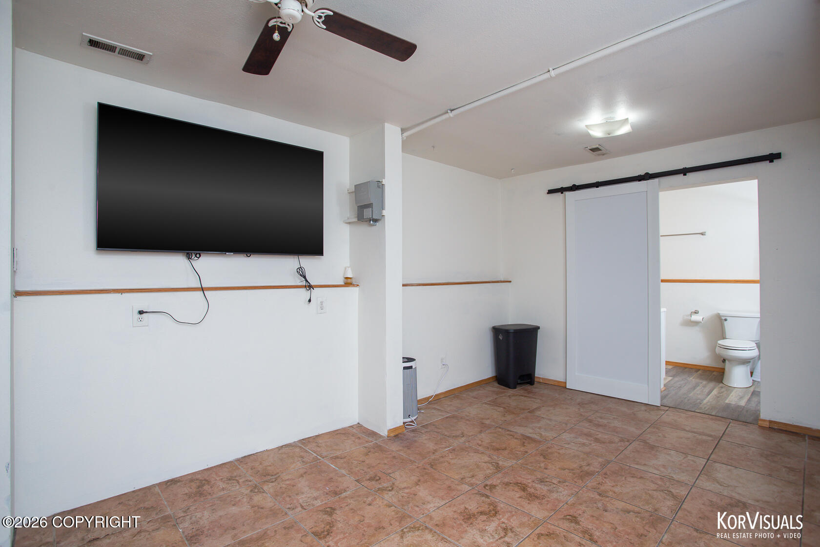 8168 S Foxworth Drive Property Photo 22