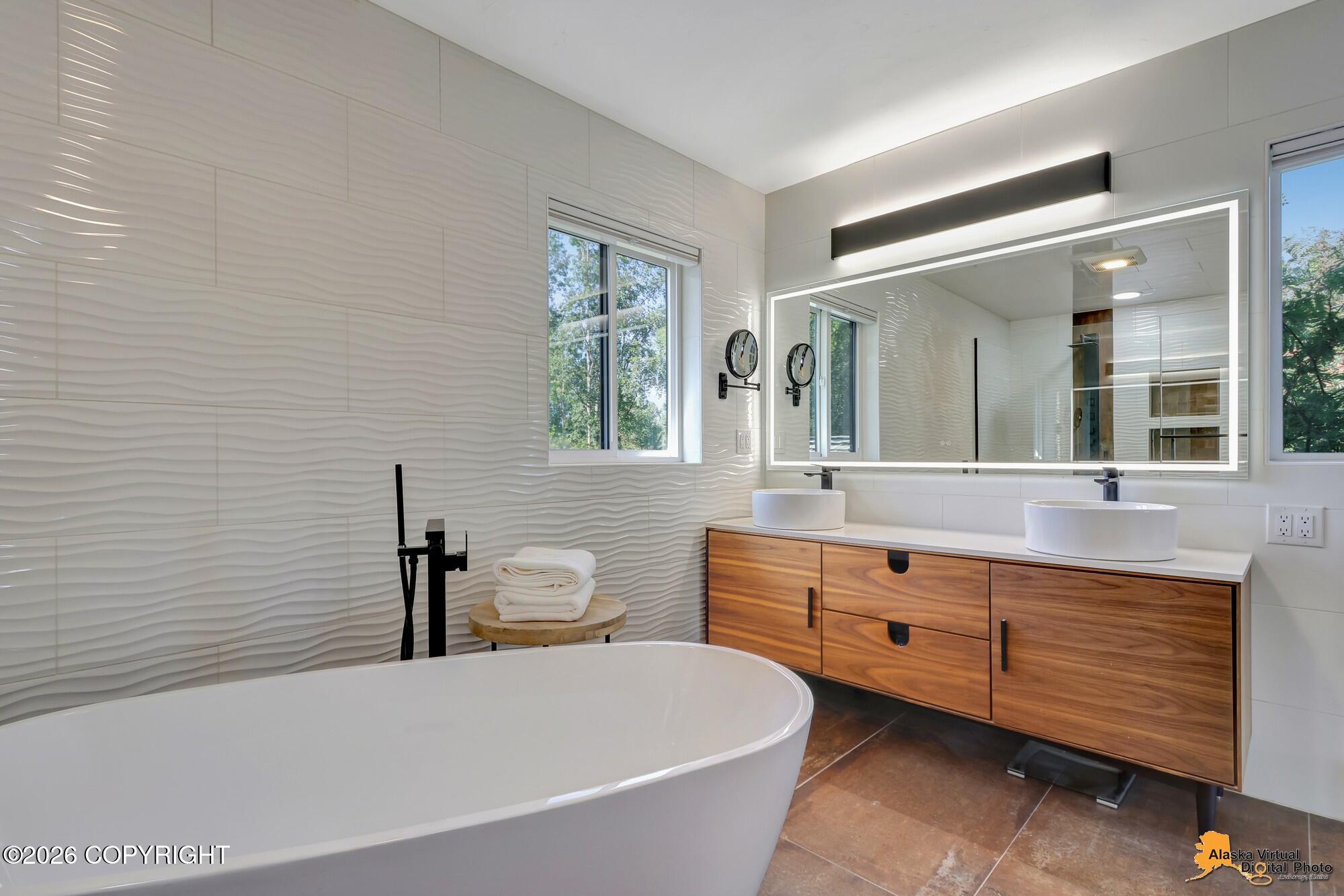 2121 Belmont Drive Property Photo 44